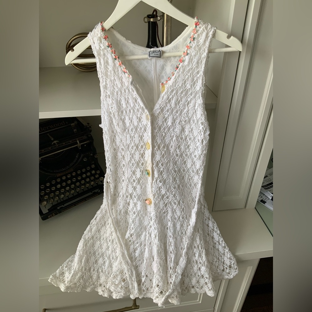 Vintage Y2K 90’S RICO Crochet Knit White Darling Sleeveless Romper Women SZ XS 2